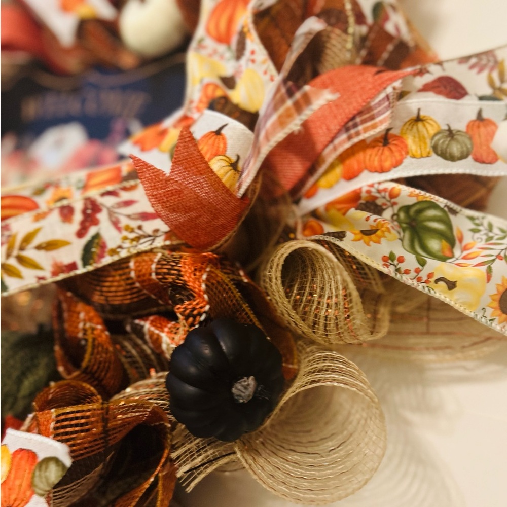 Fall wreath - Picture 4 of 4